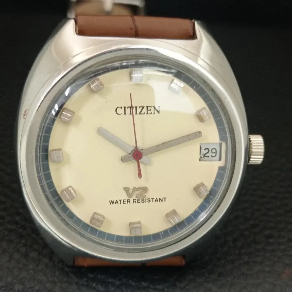 Vintage 1980 Citizen Manual Wound Mens Silver Watch W/Date & Cream accents